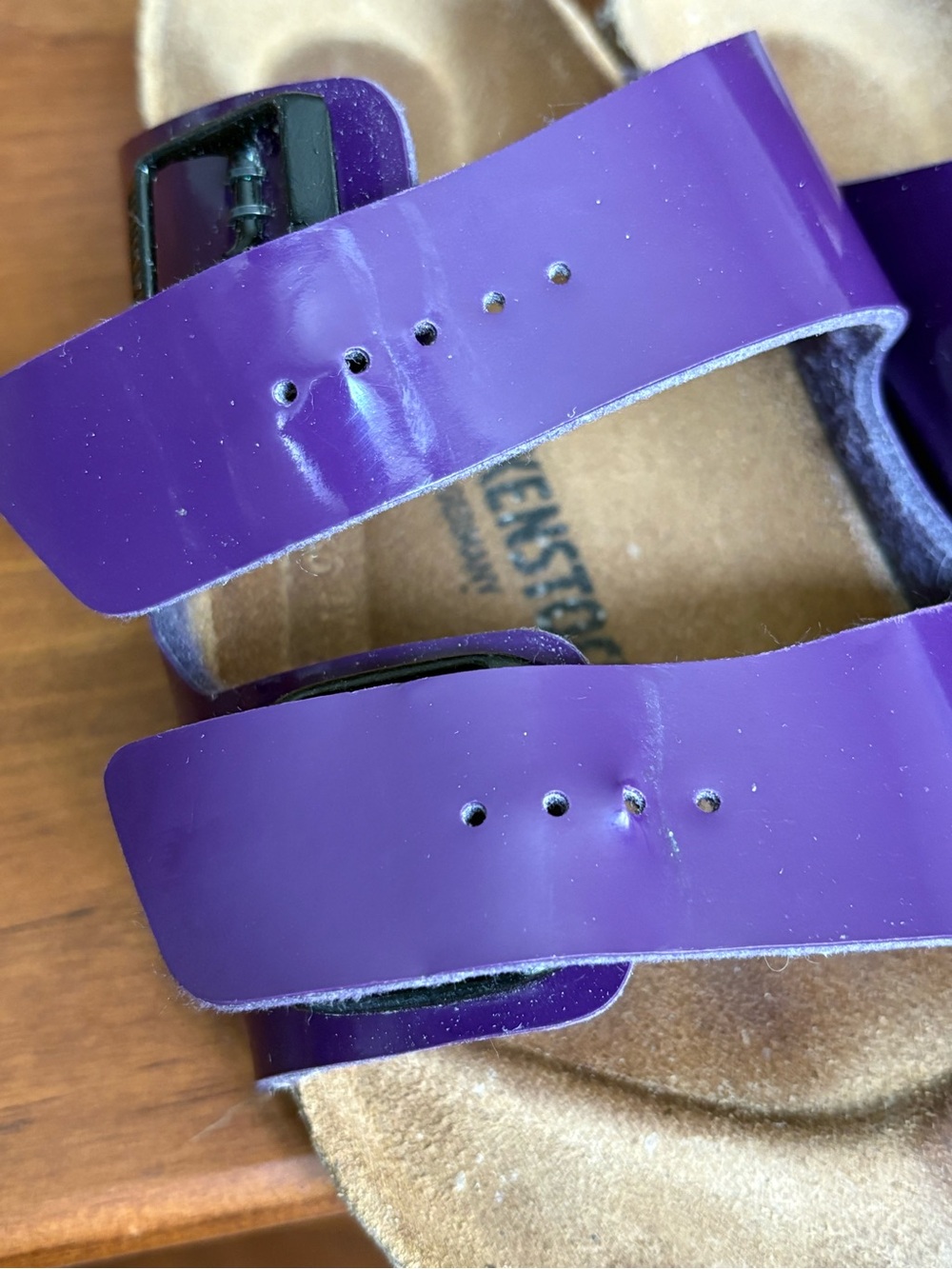 Birkenstock 42 Patent Plum Purple Arizona Sandals - Picture 4 of 14